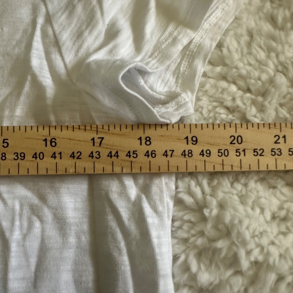 Chico's The Ultimate Tee White Short Sleeve Slub Cotton Modal Top Size 1 Medium - Picture 8 of 9